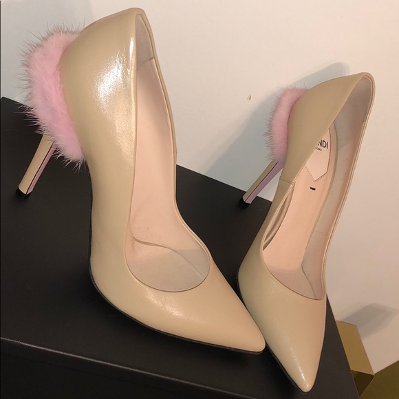 fendi fur heels